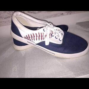 Boombah softball canvas shoe sneakers Men’s Sz 9.5